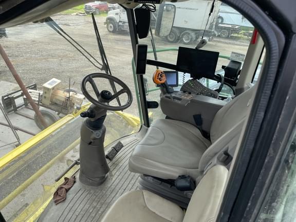 Image of John Deere 9900 equipment image 4