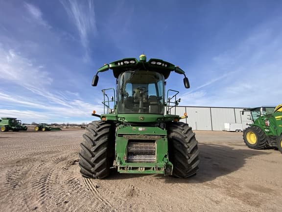 Image of John Deere 9900 equipment image 1