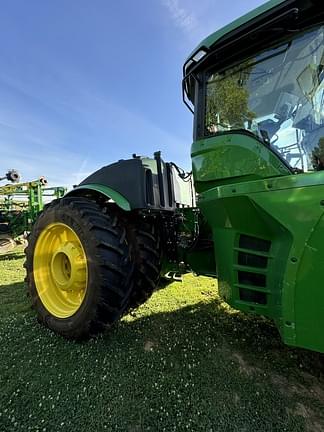 Image of John Deere 9R 390 equipment image 3