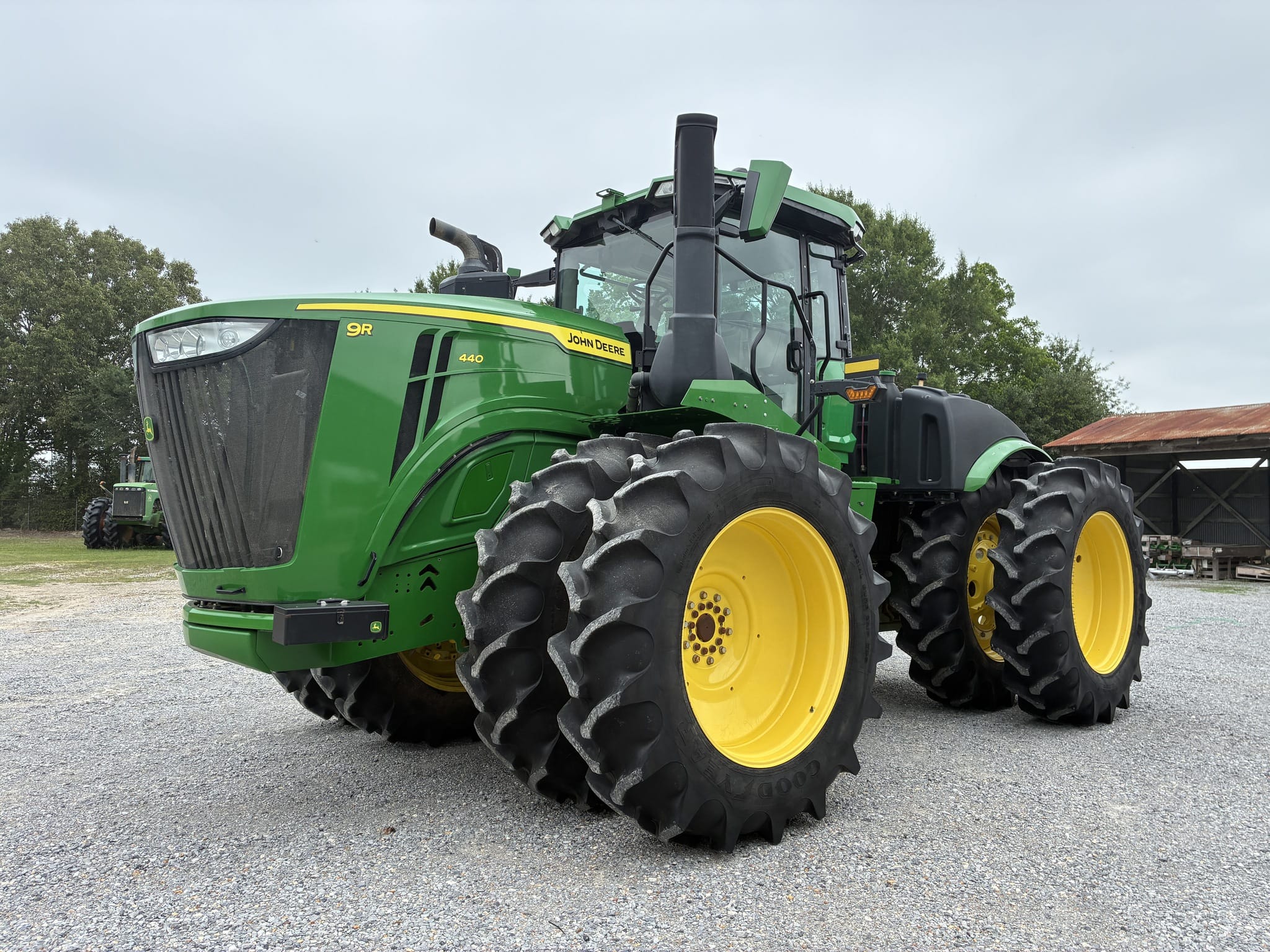 2023 John Deere 9R 440 Equipment Image0