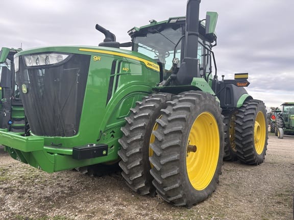 2023 John Deere 9R 440 Equipment Image0