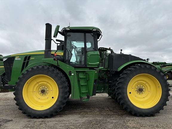 Image of John Deere 9R 440 equipment image 4