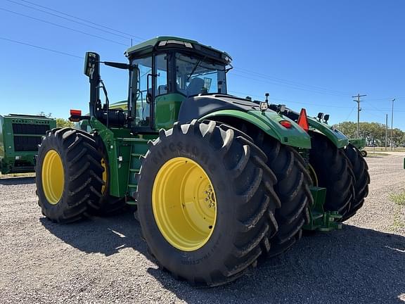 Image of John Deere 9R 440 equipment image 4