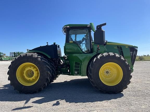 Image of John Deere 9R 440 equipment image 3