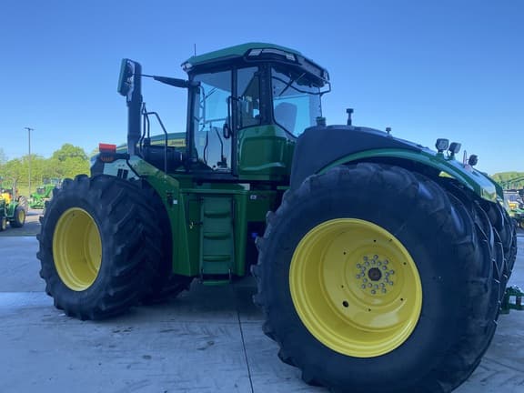 Image of John Deere 9R 440 equipment image 4