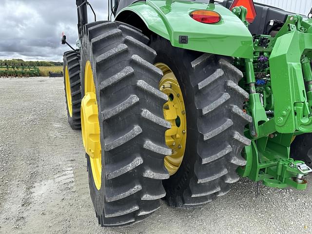 Image of John Deere 9R 440 equipment image 3