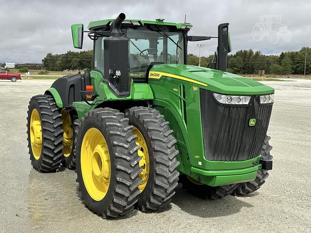 Image of John Deere 9R 440 equipment image 2