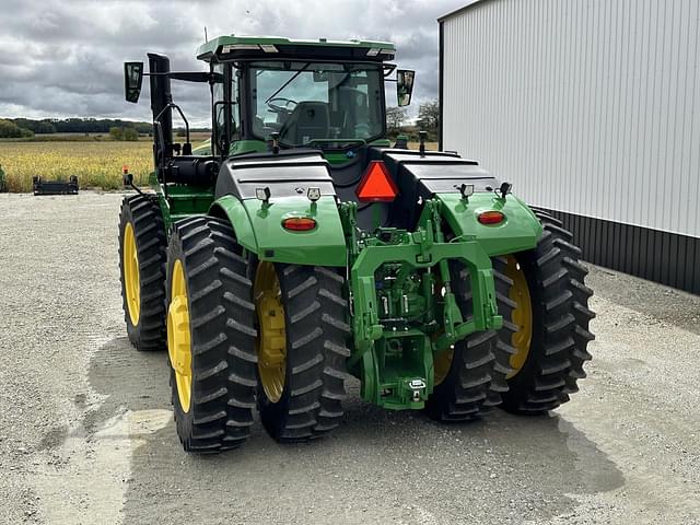 Image of John Deere 9R 440 equipment image 1