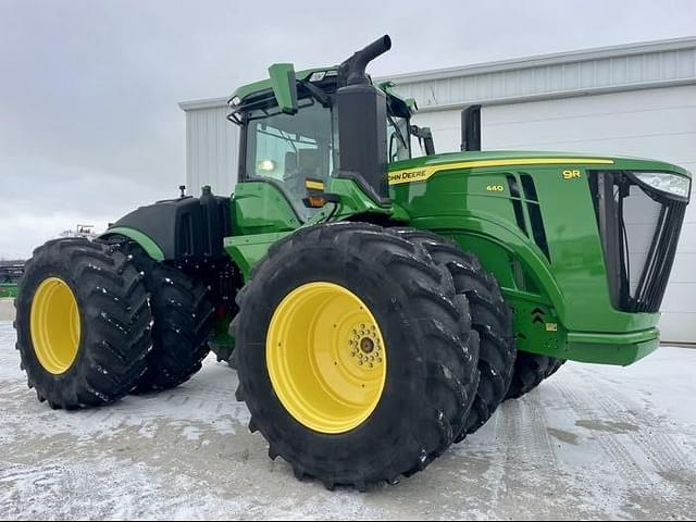 Image of John Deere 9R 440 equipment image 1