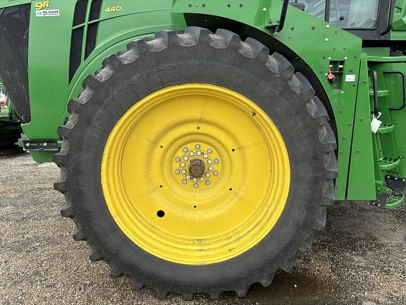 Image of John Deere 9R 440 equipment image 3