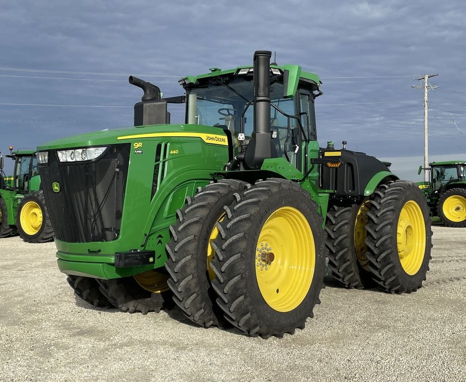2023 John Deere 9R 440 Equipment Image0