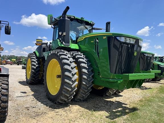 Image of John Deere 9R 440 equipment image 3