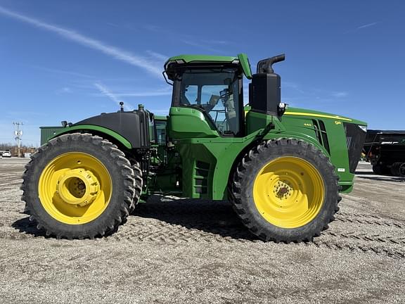 Image of John Deere 9R 440 equipment image 1