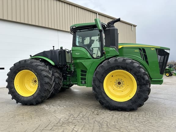 Image of John Deere 9R 440 equipment image 2
