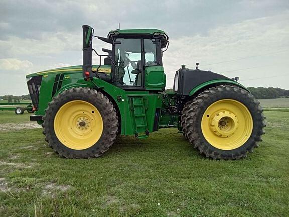 Image of John Deere 9R 440 equipment image 1