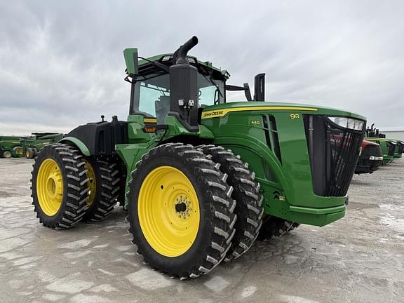 Image of John Deere 9R 440 Primary image