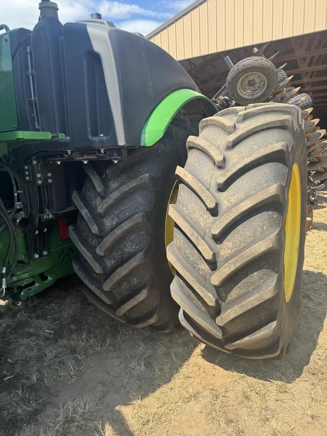 Image of John Deere 9R 440 equipment image 2