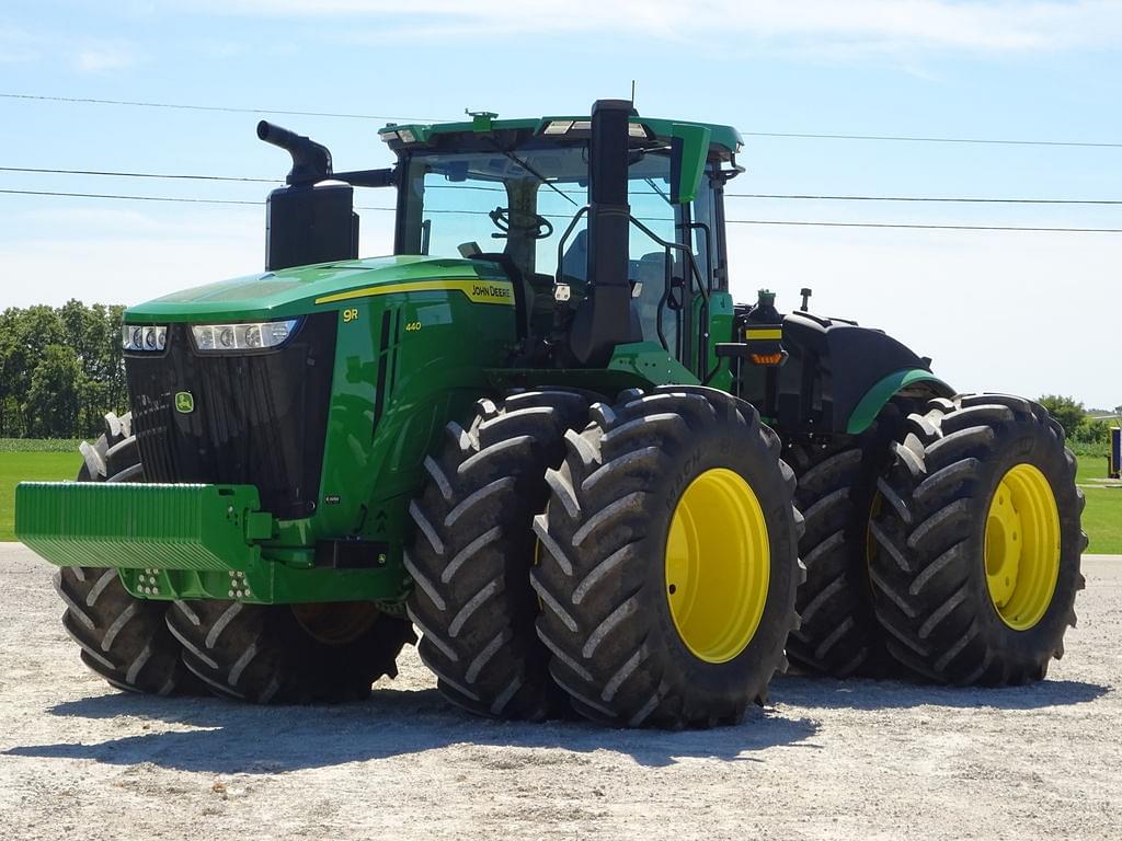 Image of John Deere 9R 440 Primary image