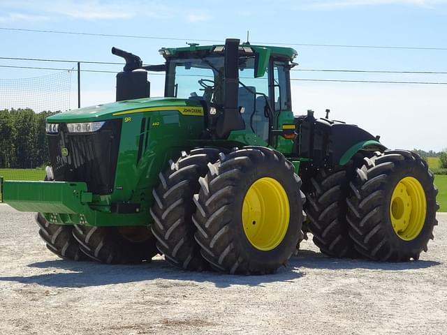 Image of John Deere 9R 440 equipment image 1