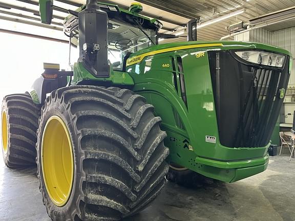 Image of John Deere 9R 440 equipment image 4