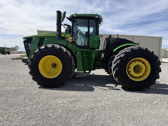 Image of John Deere 9R 490 equipment image 1