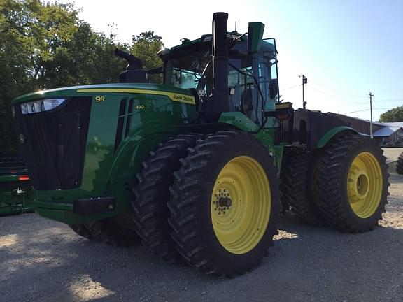 Image of John Deere 9R 490 equipment image 1