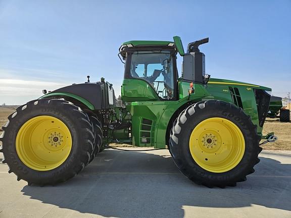 Image of John Deere 9R 490 equipment image 1