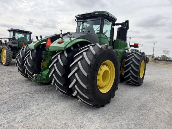 Image of John Deere 9R 490 equipment image 4