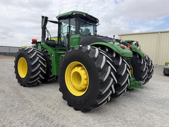 Image of John Deere 9R 490 equipment image 2