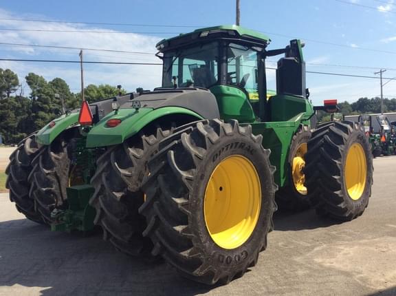 Image of John Deere 9R 490 equipment image 2