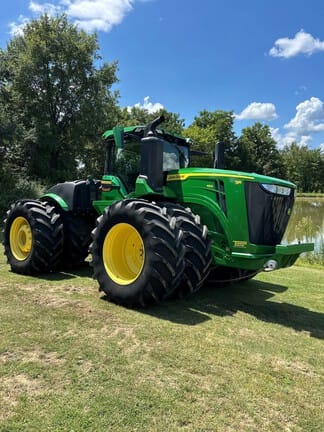 2023 John Deere 9R 490 Equipment Image0