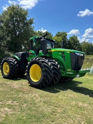 Image of John Deere 9R 490 Primary image