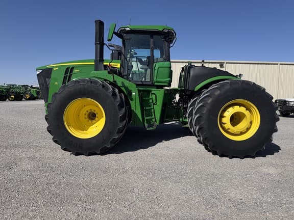 Image of John Deere 9R 490 equipment image 1