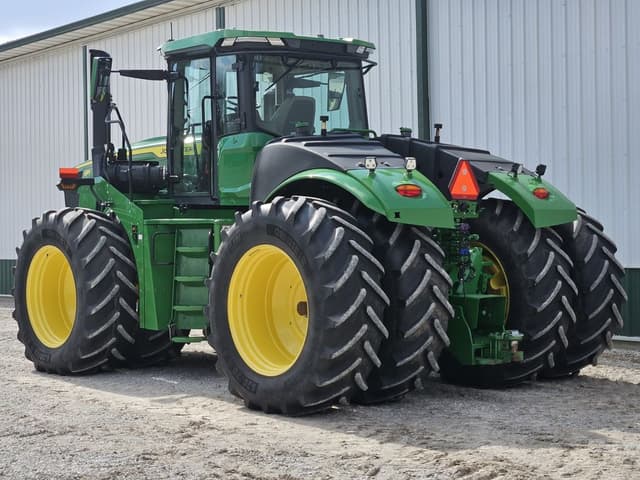 Image of John Deere 9R 490 equipment image 2