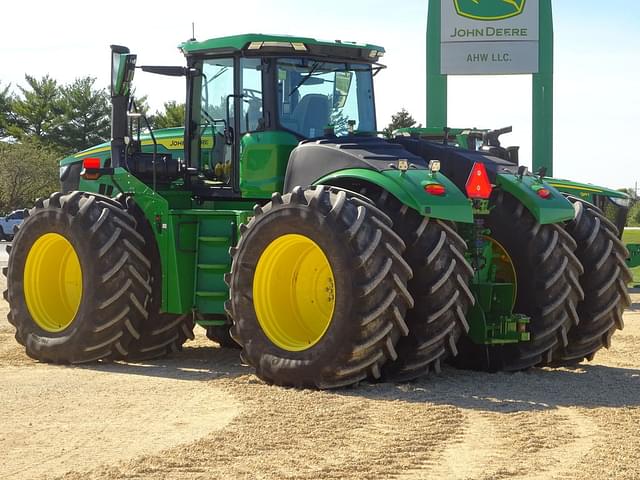 Image of John Deere 9R 490 equipment image 2