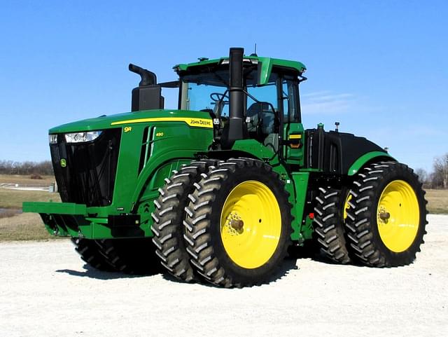 Image of John Deere 9R 490 equipment image 1