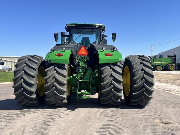 Image of John Deere 9R 490 equipment image 4
