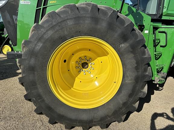 Image of John Deere 9R 490 equipment image 3