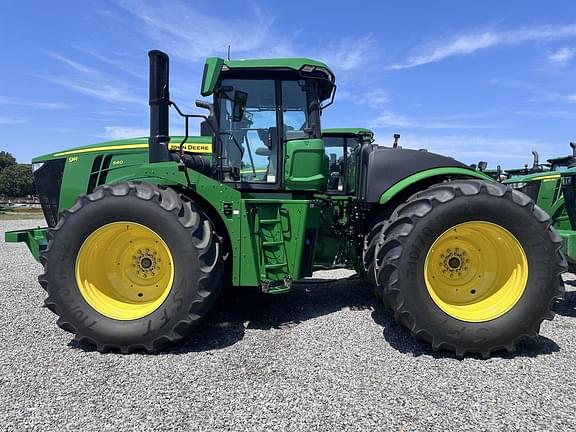 Image of John Deere 9R 540 equipment image 1