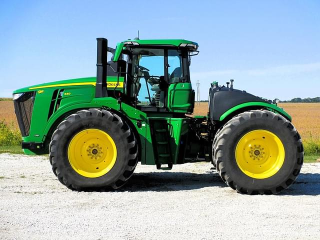 Image of John Deere 9R 540 equipment image 2