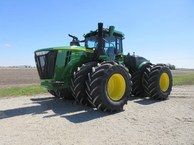 Image of John Deere 9R 590 equipment image 1