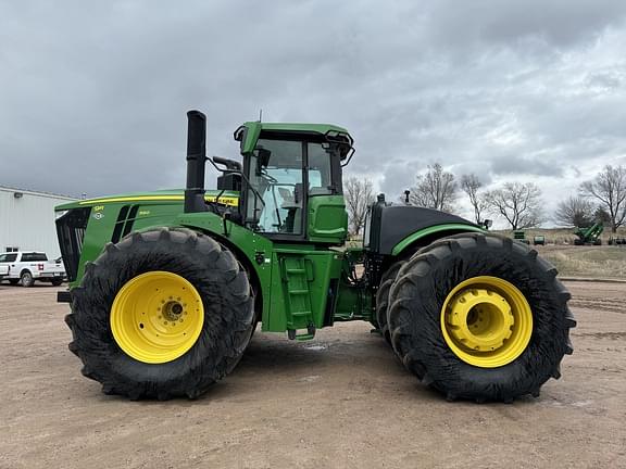 Image of John Deere 9R 590 equipment image 1