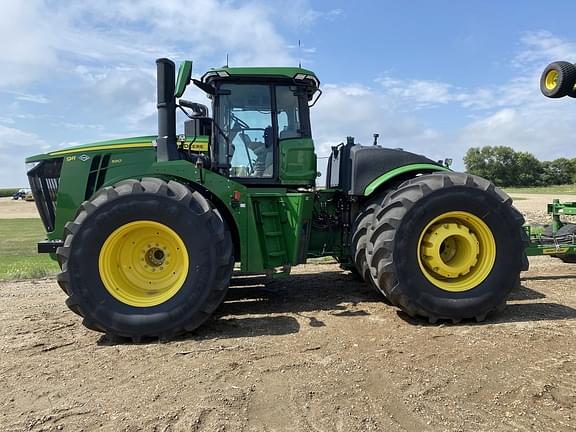 Image of John Deere 9R 590 equipment image 1