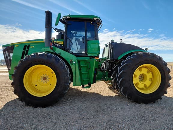Image of John Deere 9R 590 equipment image 1