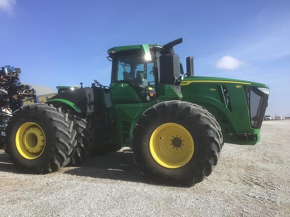 Image of John Deere 9R 590 equipment image 2