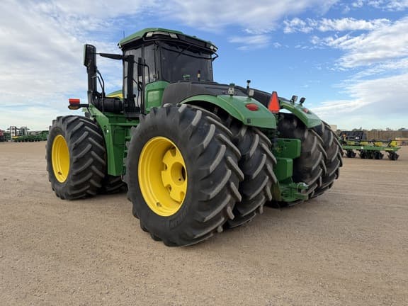 Image of John Deere 9R 590 equipment image 2