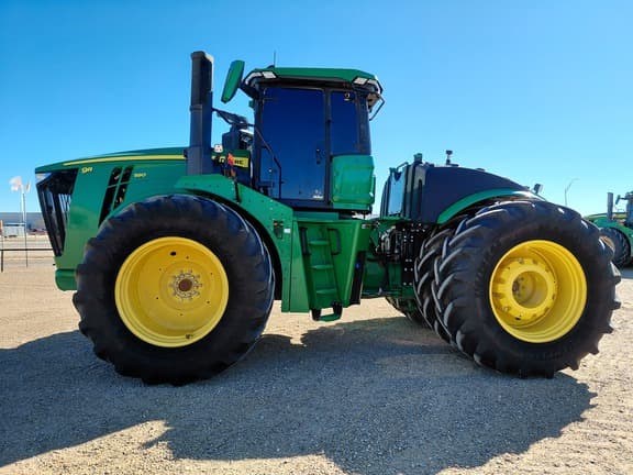 Image of John Deere 9R 590 equipment image 1