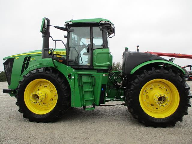 Image of John Deere 9R 640 equipment image 2