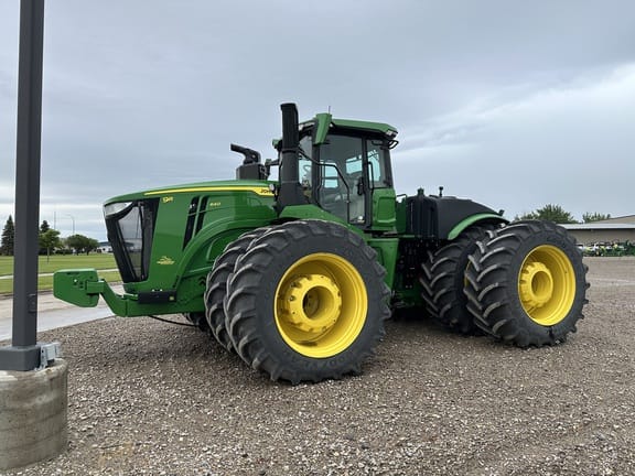 Main image John Deere 9R 640