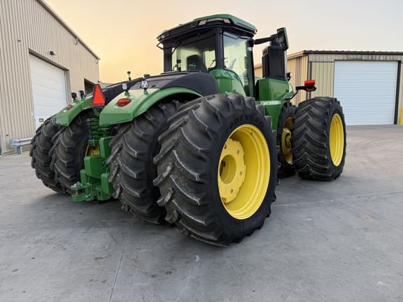 Image of John Deere 9R 640 equipment image 2